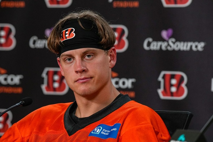 Neljäs pelinrakentaja, joka on ansainnut NFL:n historian korkeimman vuosipalkan tänä kesänä